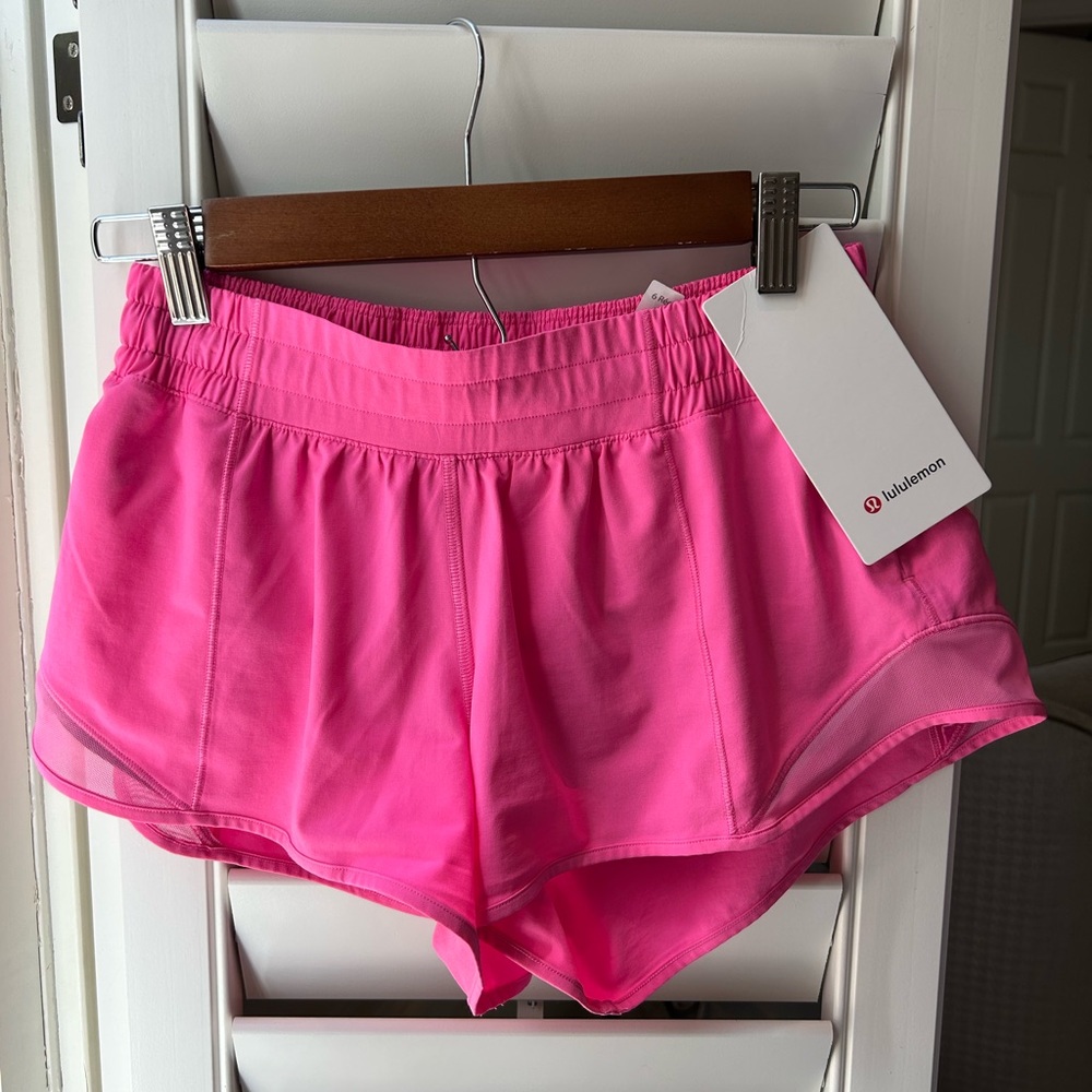 Lulu Lemon Hotty Hot shorts